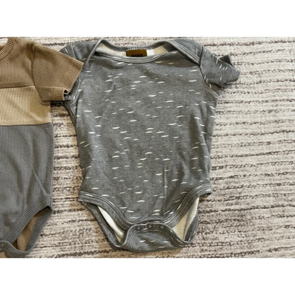Mario Lopez Baby Boys Bodysuit Bundle 2pk Ribbed Henley Grey Tan 3-6 Months